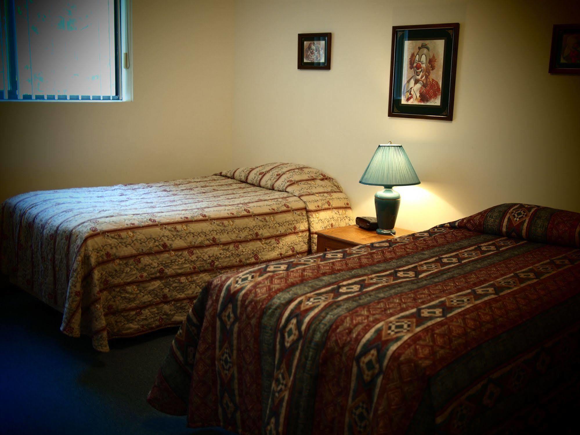 Whale'S Tail Guest Suites Ucluelet Kültér fotó